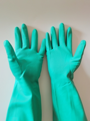33Cm Chemical Resistant Gloves Nitrile Solvent Resistant 15mil Laboratory Use