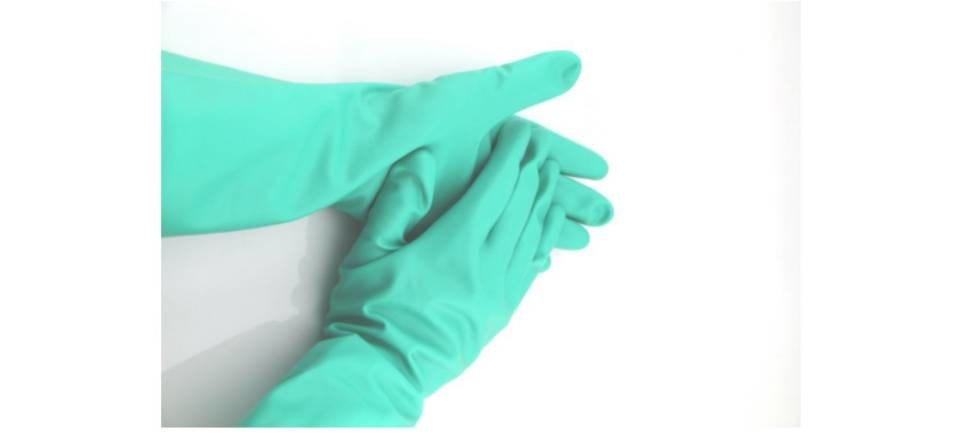 Latex Free Green Nitrile Glove Featuring Thickness 8 Mil to 20 Mil and Length 33 CM Designed for Heavy Duty Industrial Protection